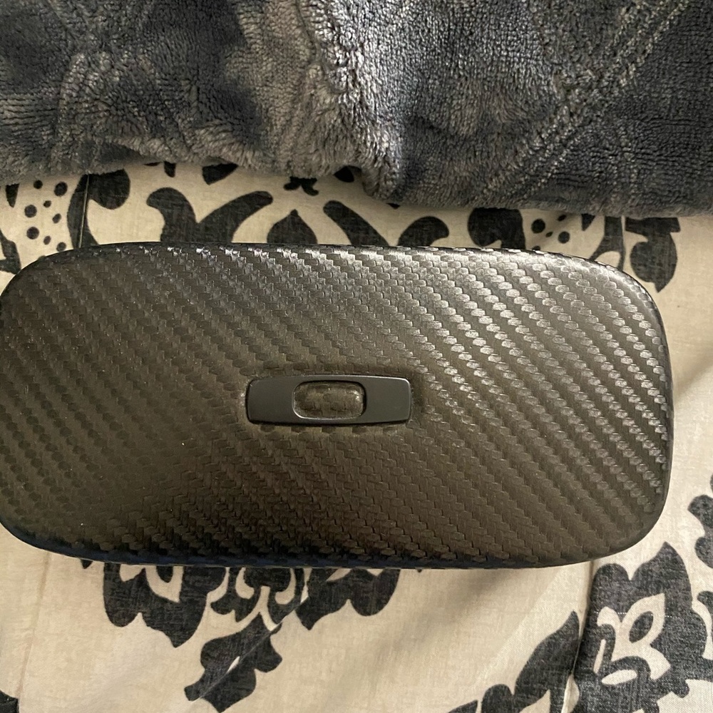 Oakley sunglasses case
